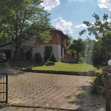 Ema Holiday home